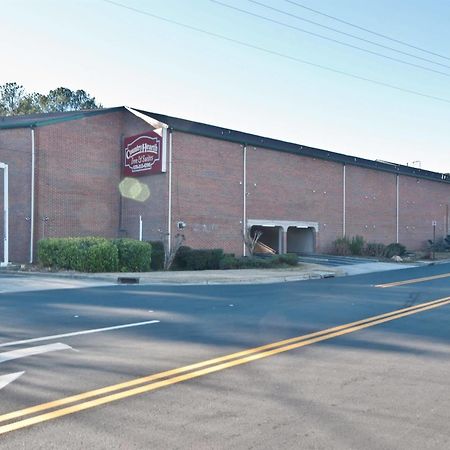 Country Hearth Inn & Suites Marietta Smyrna Exterior foto